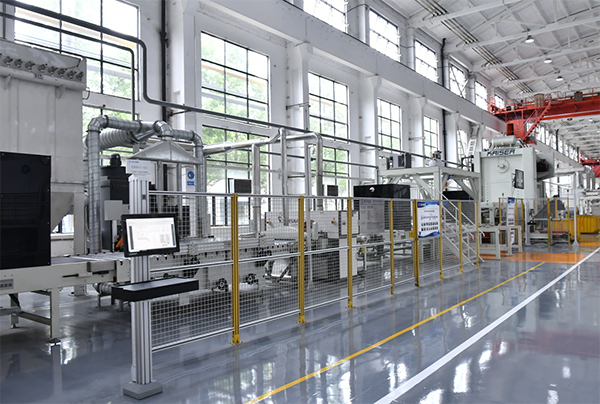 发电装备行业迎来革命性突破 四川德阳建成首个定子冲片“无人车间”